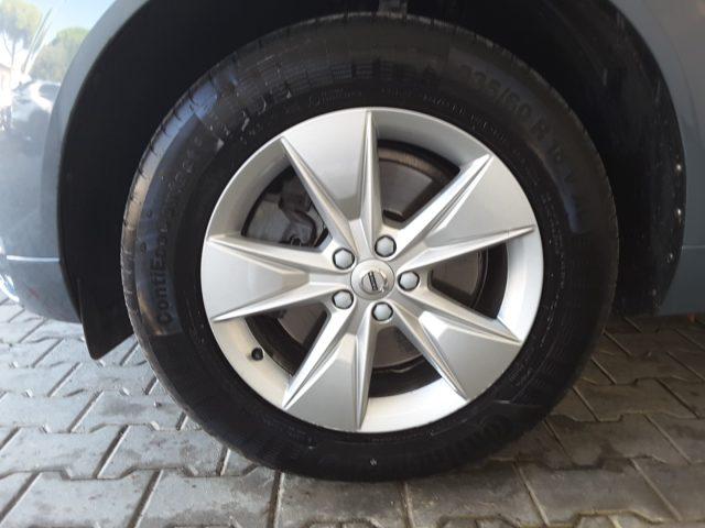 VOLVO XC60 B4 (d) AWD automatico Core *IVA ESPOSTA*