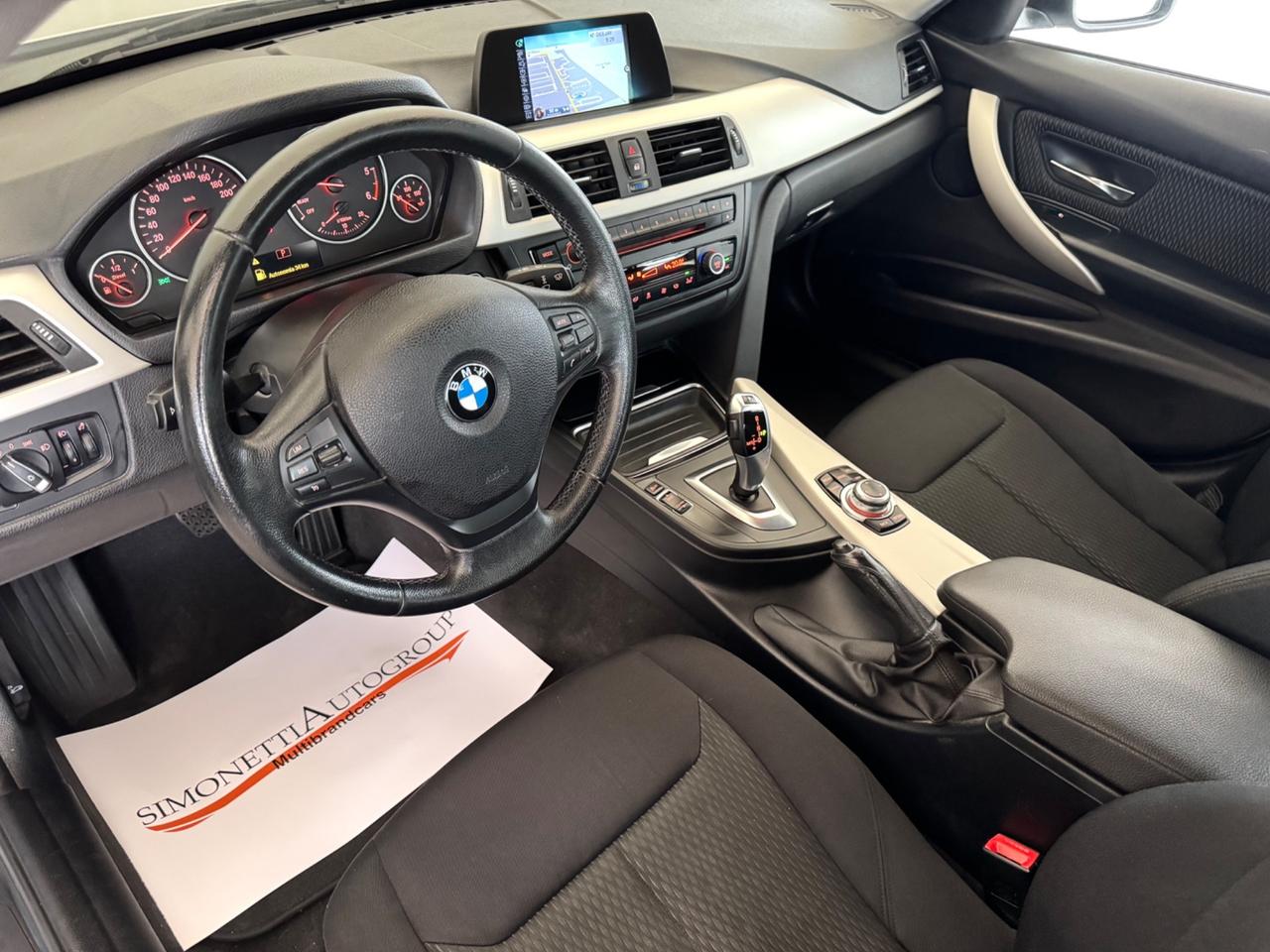 BMW 316d Automatic Touring - Navi