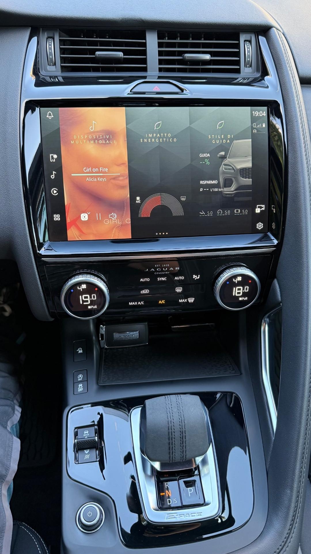 Jaguar E-Pace 2.0D I4 163 CV AWD Auto R-Dynamic S
