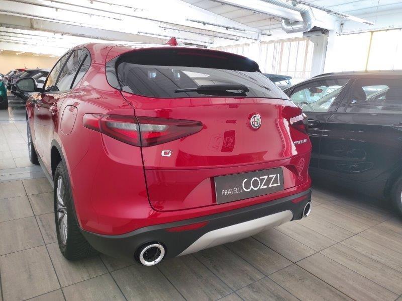 ALFA ROMEO Stelvio - Stelvio 2.2 Turbodiesel 180 CV AT8 Q4 Executive