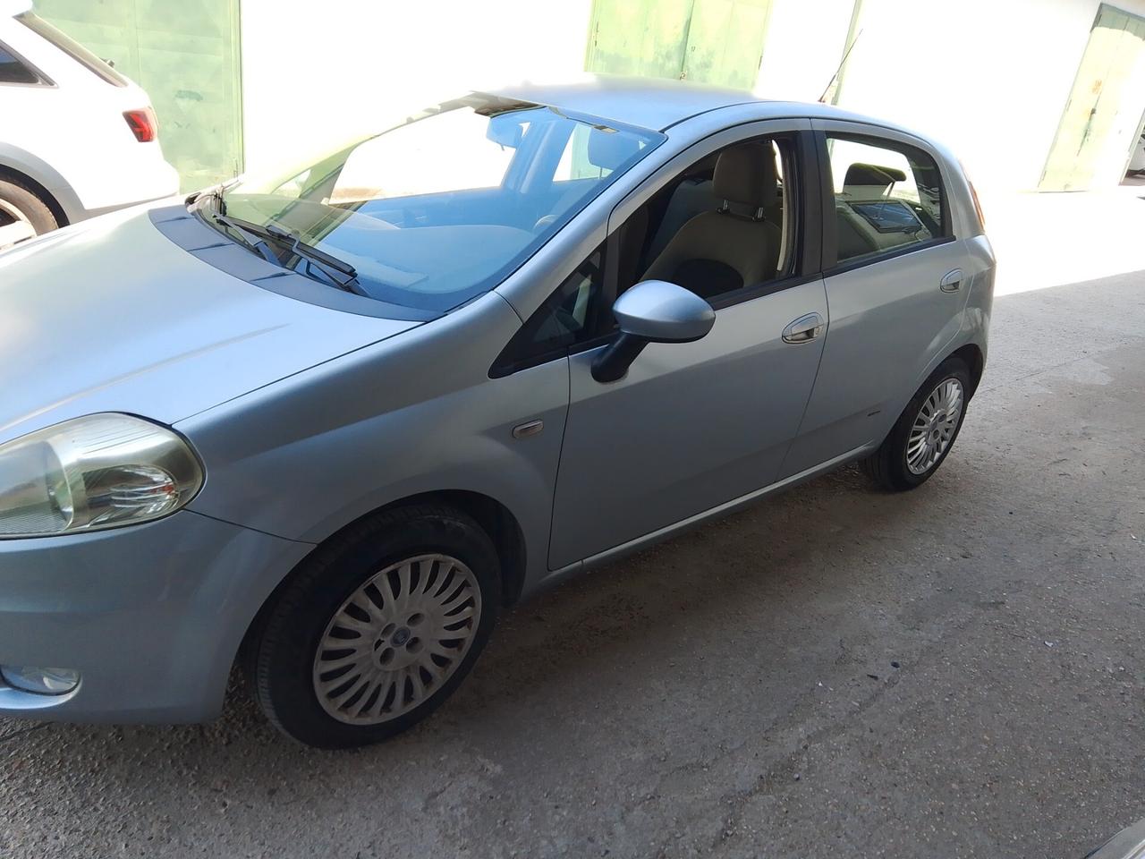 Fiat Grande Punto 1.3 MJT 75 CV 5 porte Active