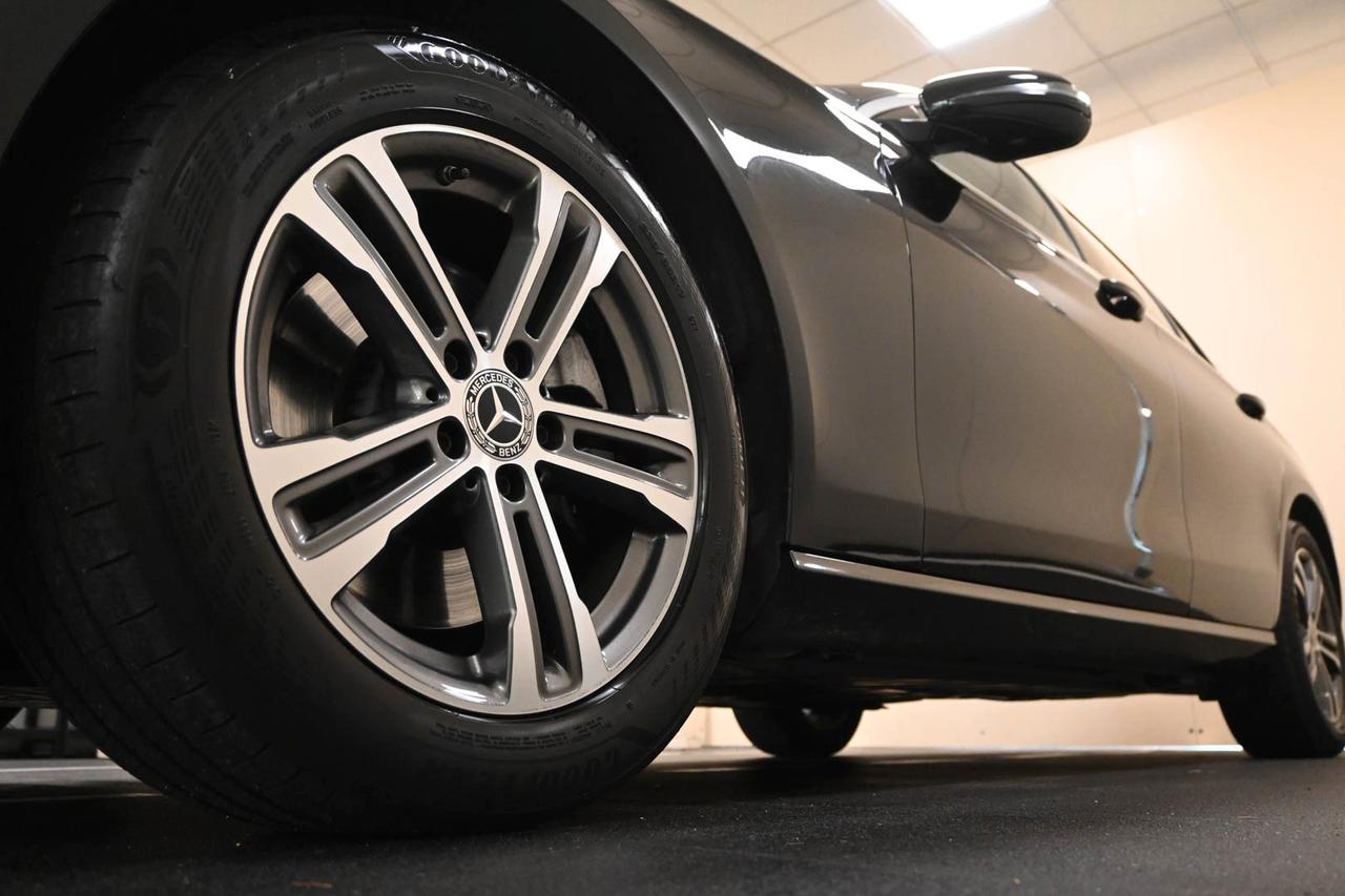 MERCEDES Classe E (W/S213) E 220 d 4Matic Aut...
