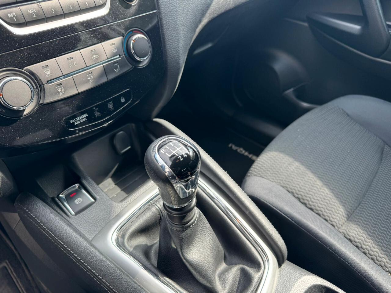 Nissan Qashqai 1.5 dCi Tekna