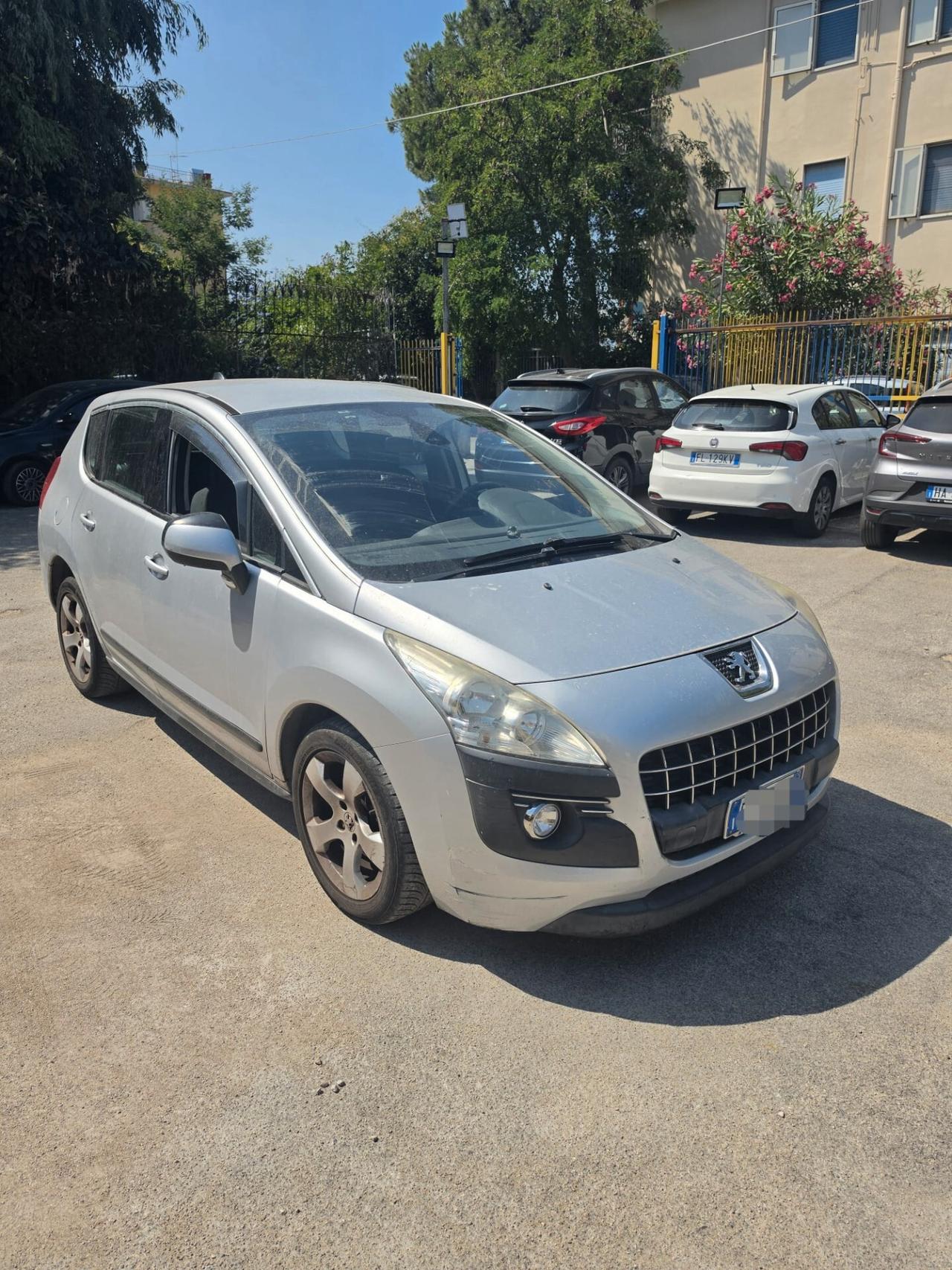 Peugeot 3008 1.6 HDi 115CV Allure