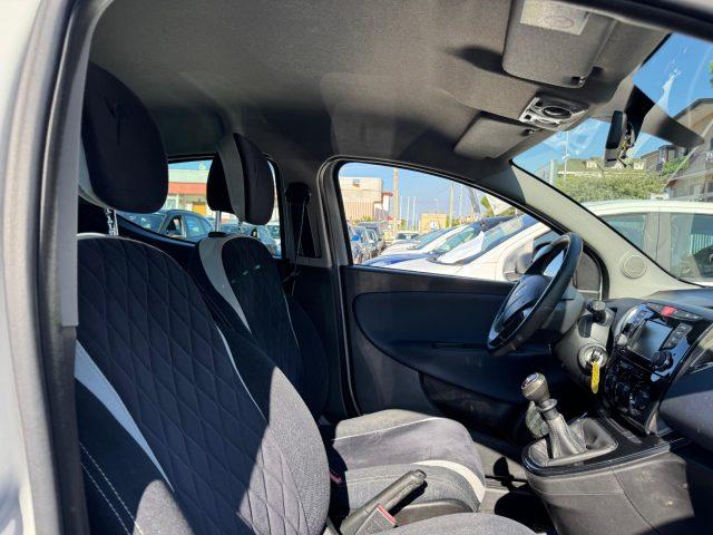 LANCIA Ypsilon 1.2 69 CV 5 porte MYA