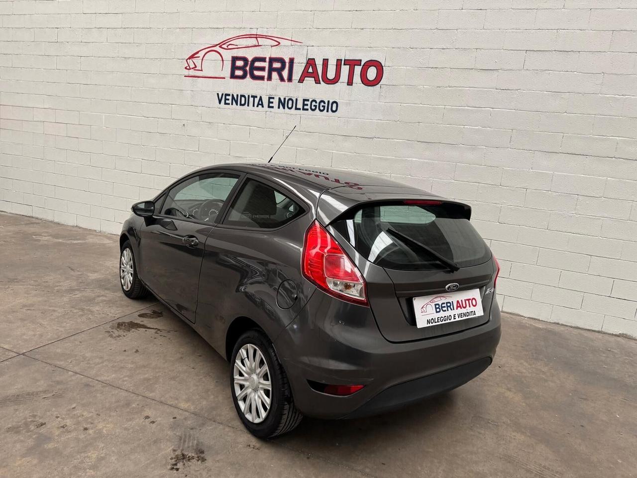 Ford Fiesta Plus adatta neopatentati