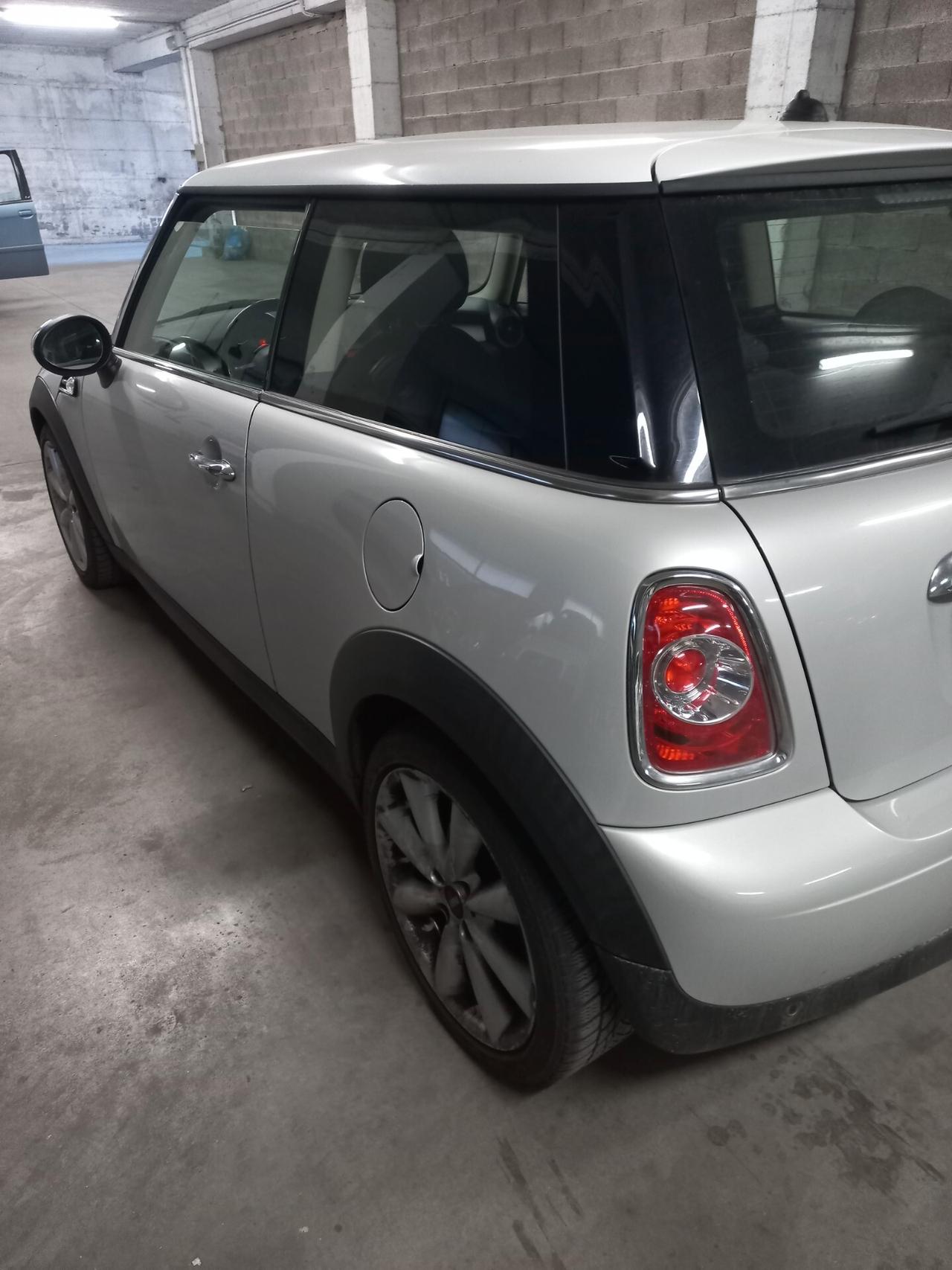 Mini 1.6 16V Cooper