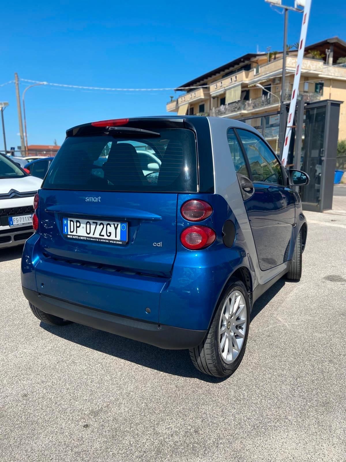 Smart ForTwo 800 33 kW coupé passion cdi