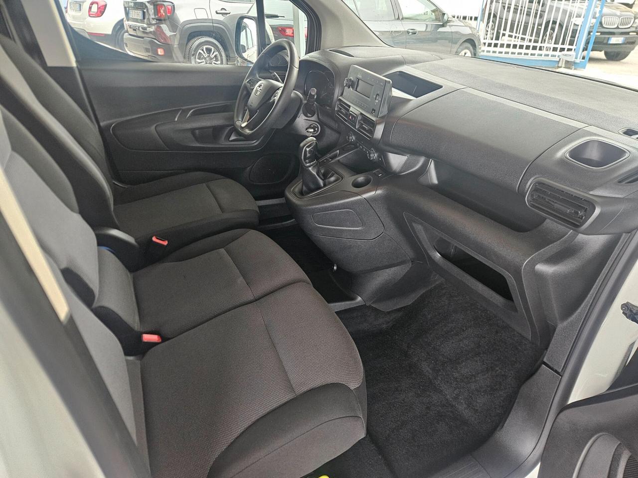 Opel Combo Cargo 1.6 Diesel 100CV 3posti Vetrato