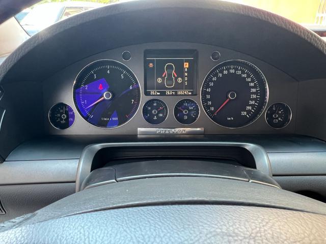 VOLKSWAGEN Phaeton 6.0 W12 ASI 4mot. 4 posti