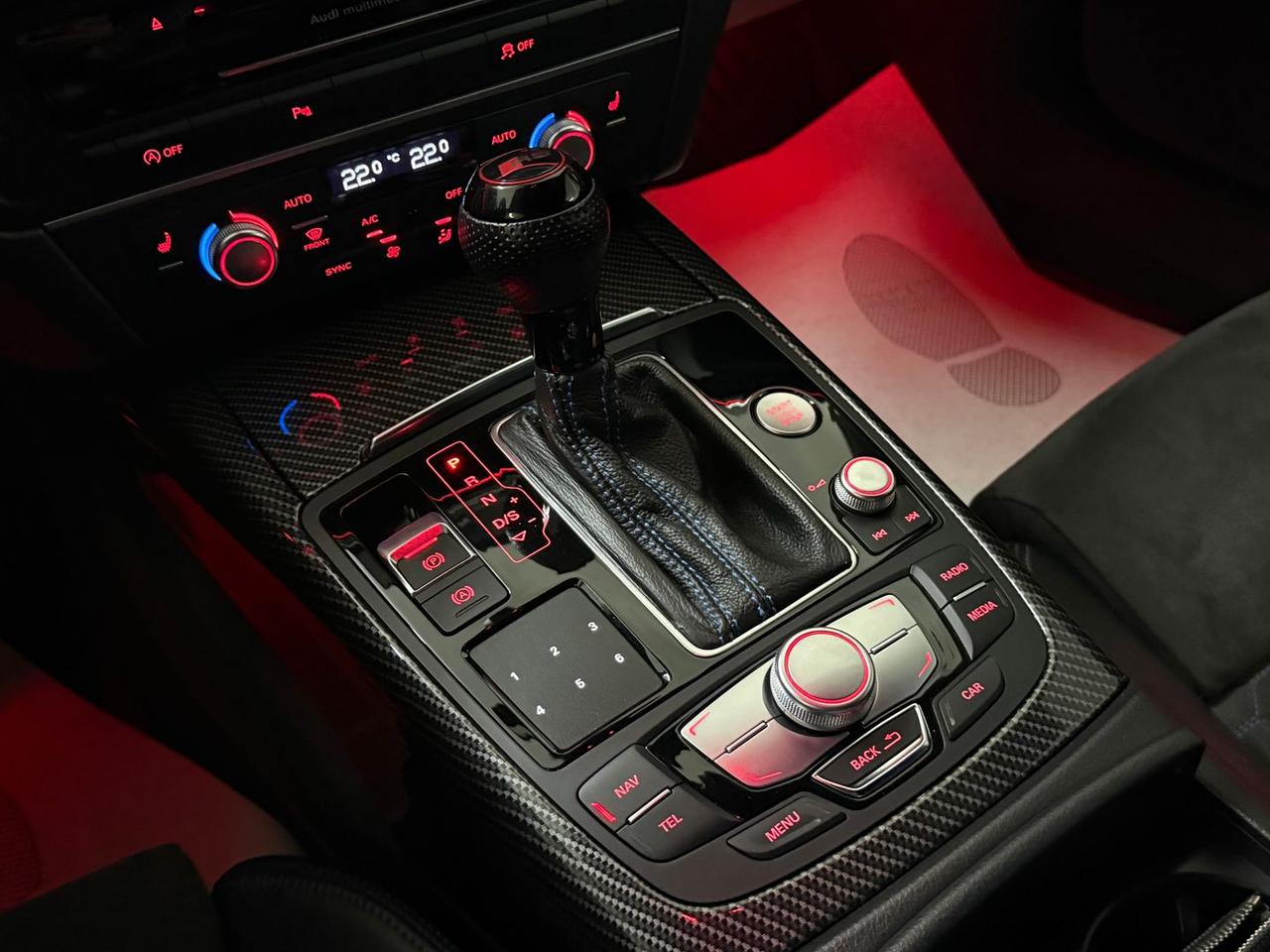 Audi A6 allestita con pacchetto RS6 2.0 TDI #10920