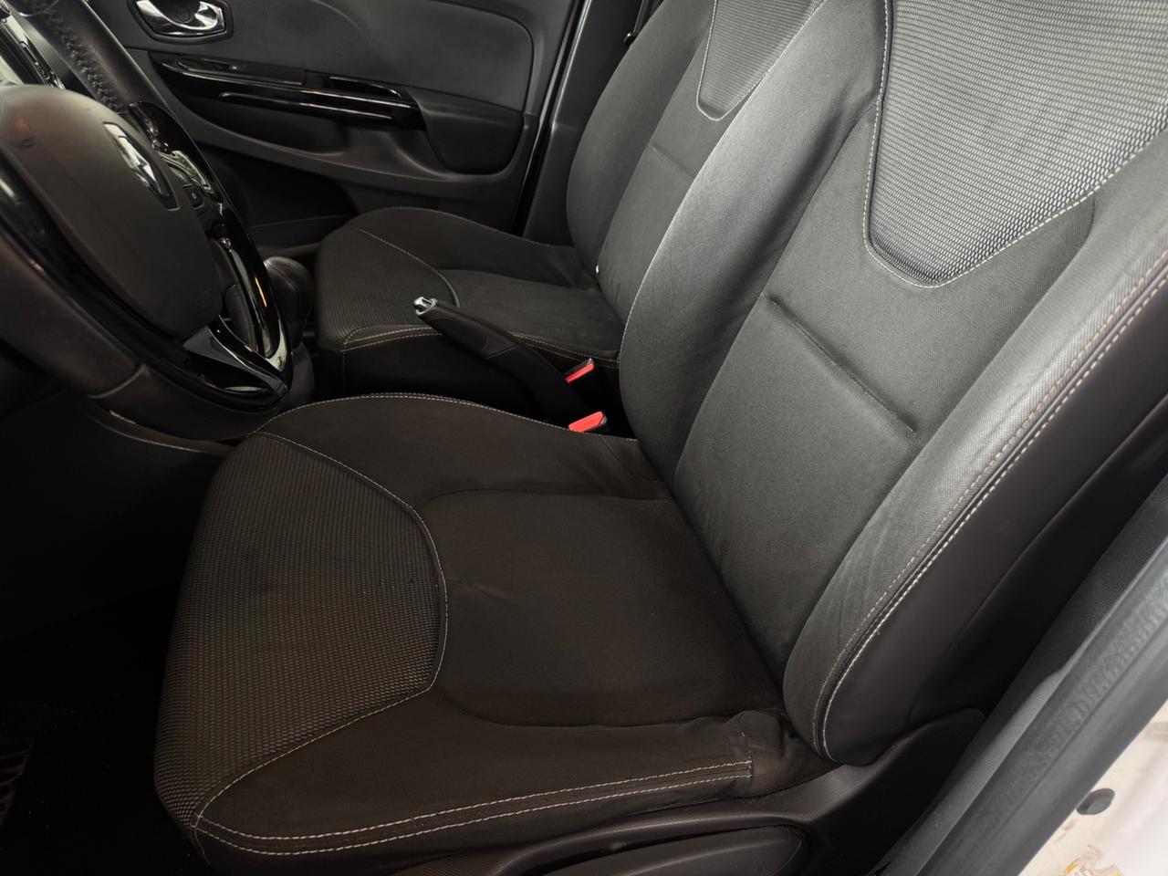 Renault Clio 1.2 75CV 5 porte Wave Metano Neopatentati