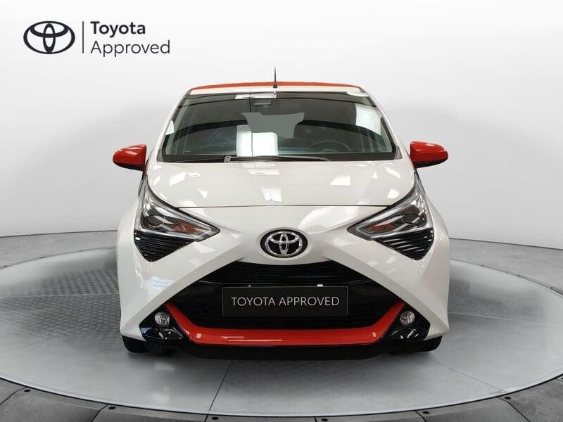 Toyota Aygo 1.0 VVT-i 72 CV 5 porte x-wave orange MMT