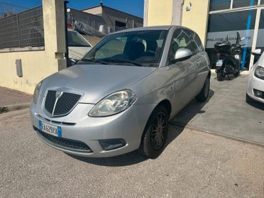 Lancia Ypsilon 1.3 DIESEL 2010 120.000km
