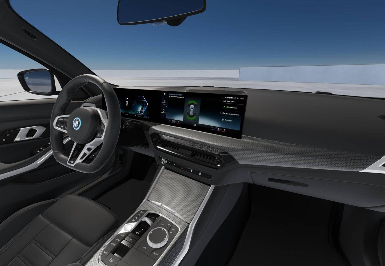 BMW Serie 3 330e Touring MSport