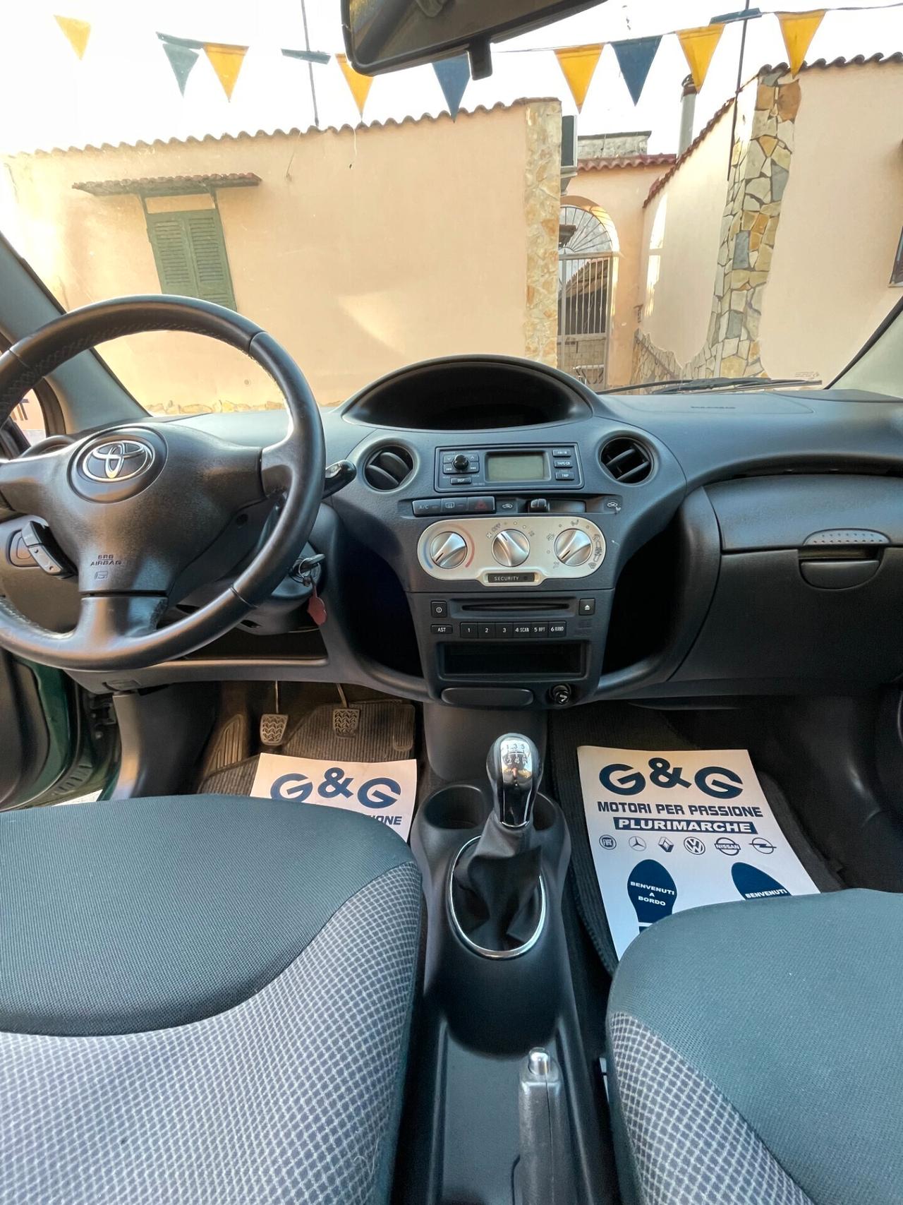 Toyota Yaris 1.4 tdi D-4D cat 3 porte Sol
