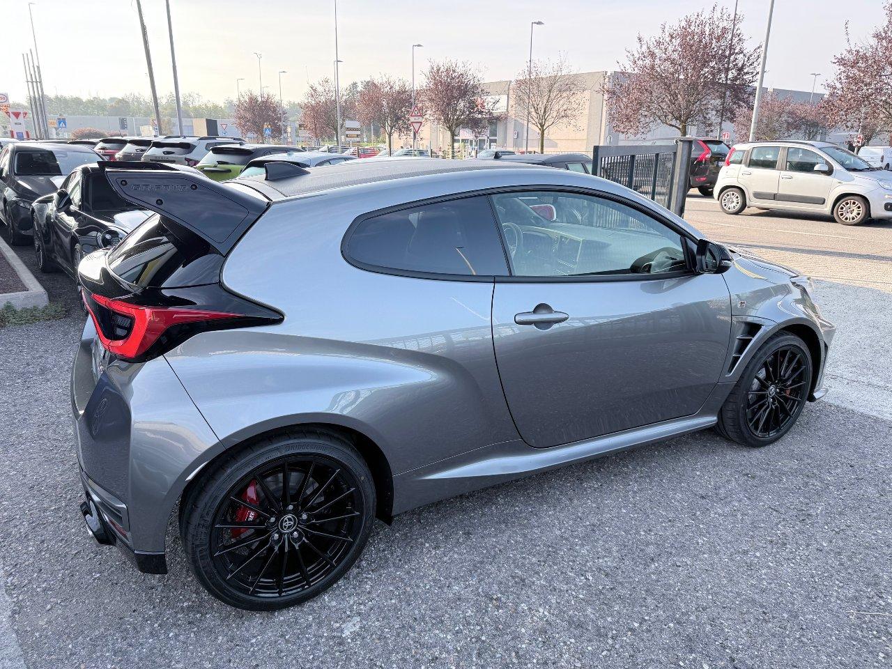 Toyota GR Yaris 1.6 Aero Performance imt-6 iNTROVABILE