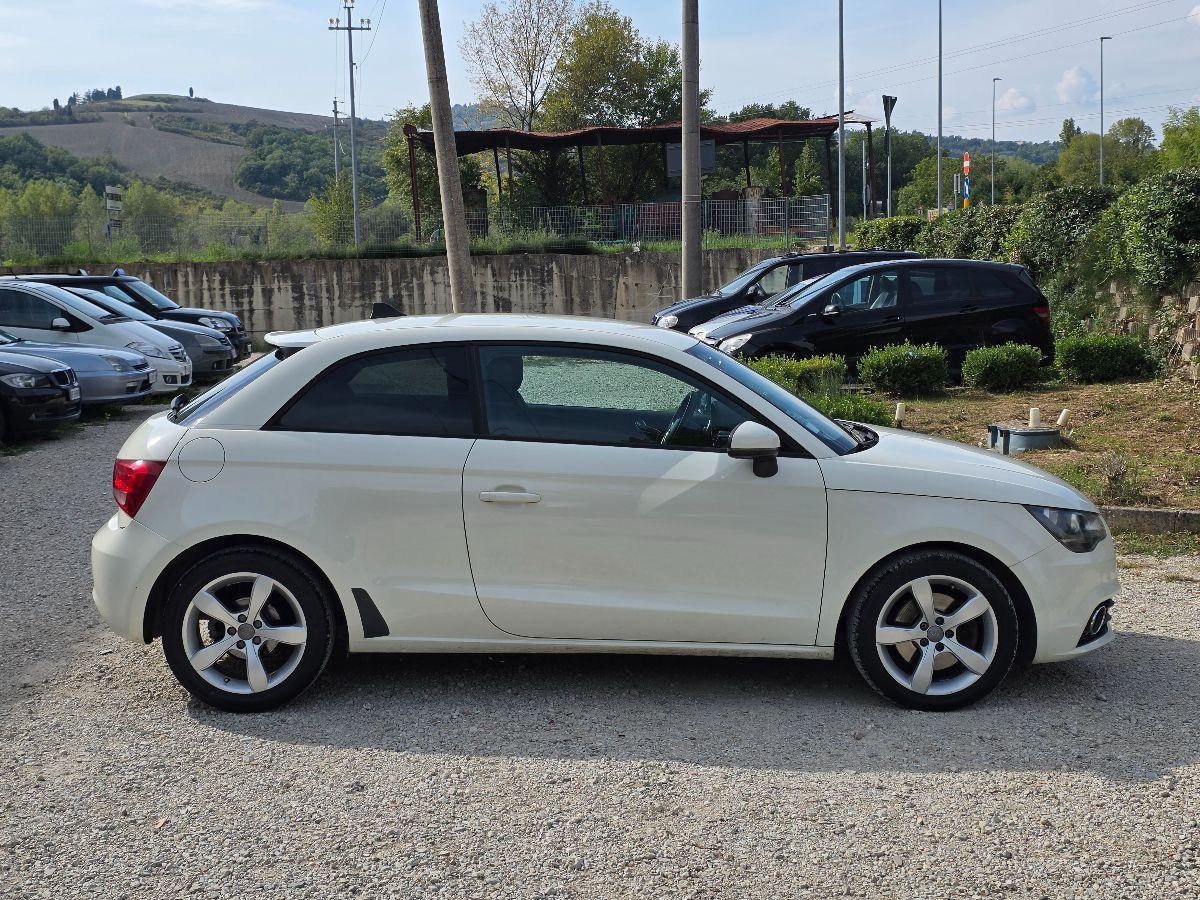 AUDI A1 1.6 TDI 70KW OK NEOPATENTATI