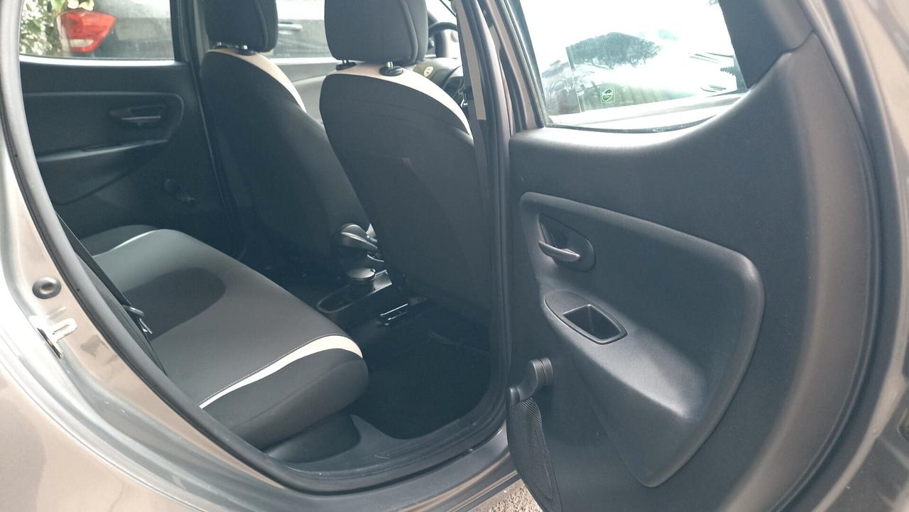 Lancia Ypsilon 1.3 MJT 16V 95 CV 5 porte S&S Elefantino