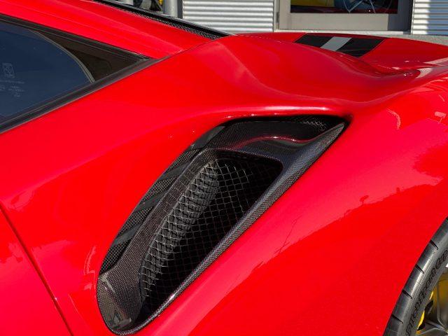 FERRARI 488 Pista