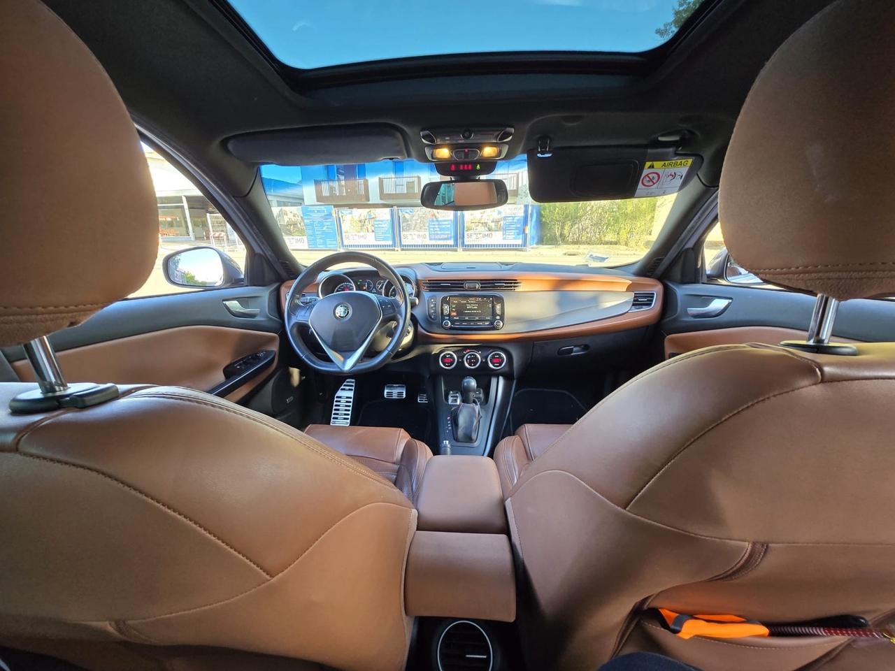 Alfa Romeo Giulietta 1750 Turbo TCT Quadrifoglio Verde