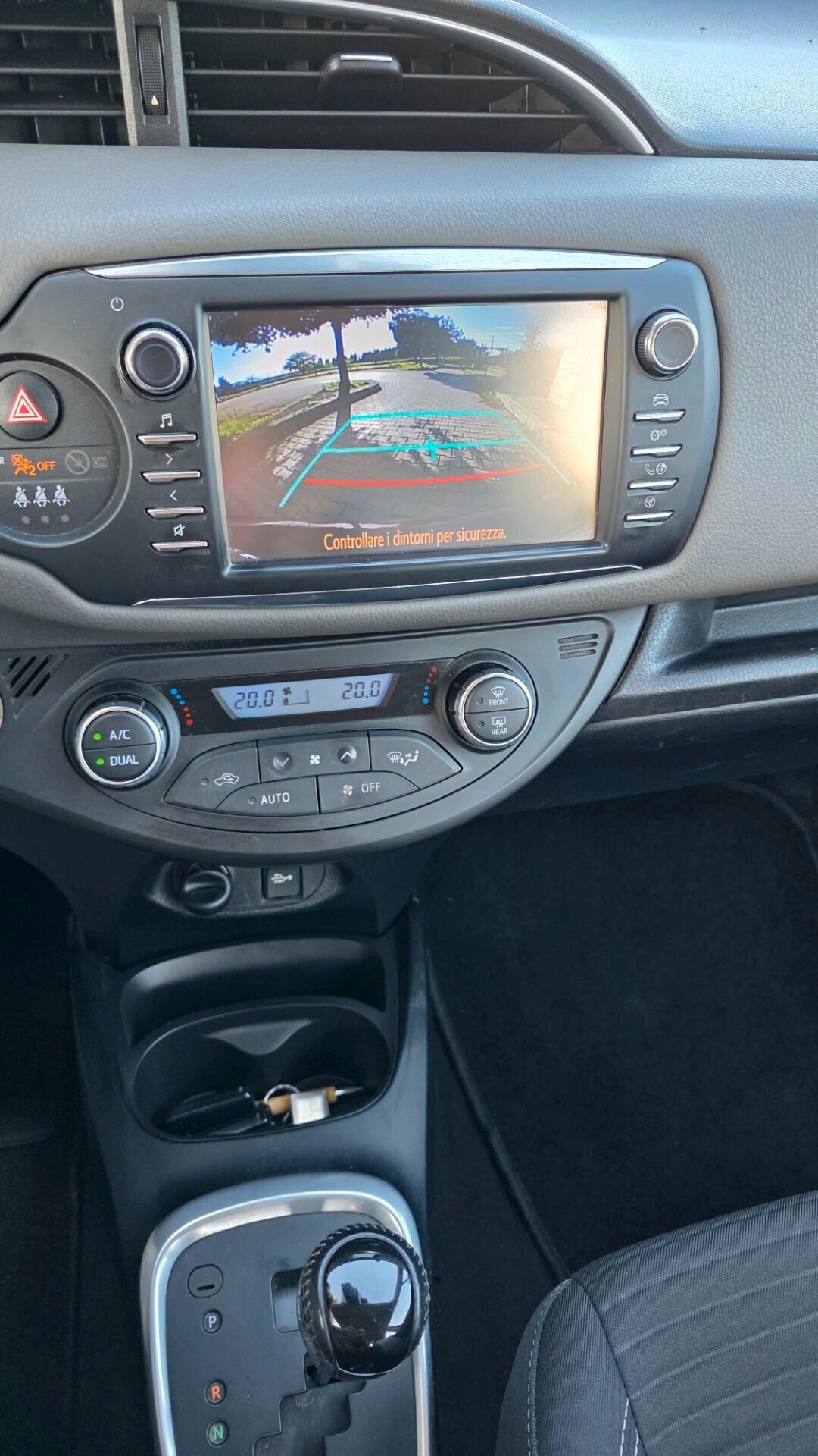 Toyota Yaris 1.5 Hybrid 5p Trend