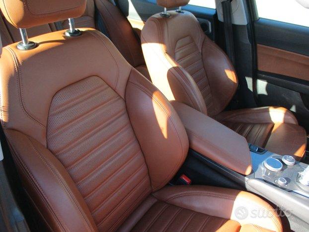 Alfa Romeo Giulia 2.2 T 210CV E6 Q4 VELOCE NAVI/PE
