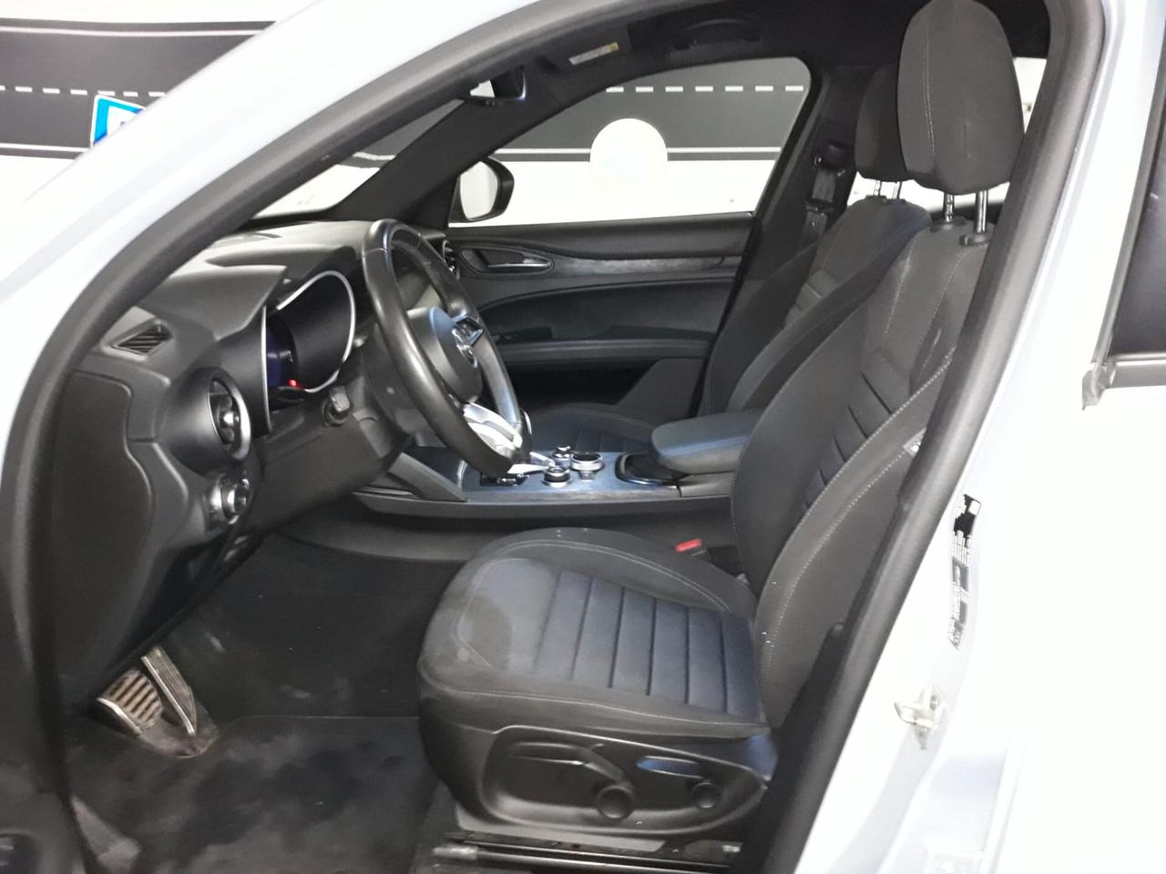 Alfa Romeo Stelvio 2.2 Turbodiesel 210 CV AT8 Q4 Super