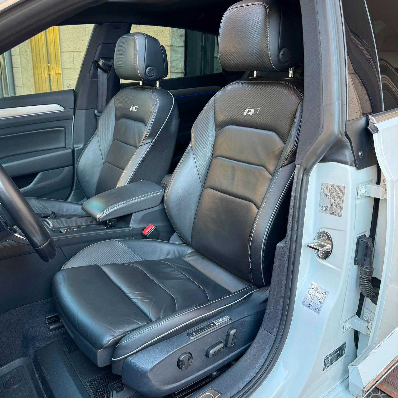 Volkswagen Arteon 2.0 BiTDI 240cv 4MOTION DSG R-Line