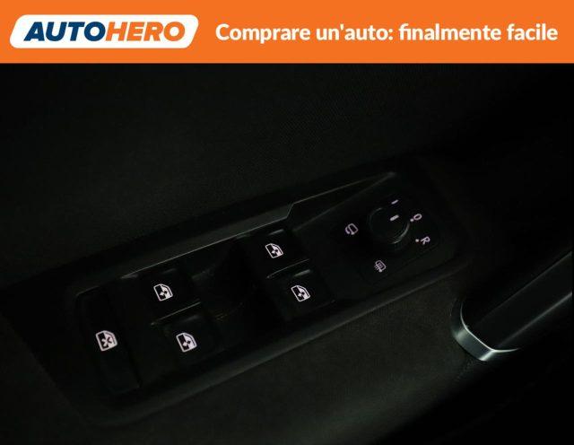 VOLKSWAGEN Touran 2.0 TDI 150 CV SCR Business BlueMotion Technology