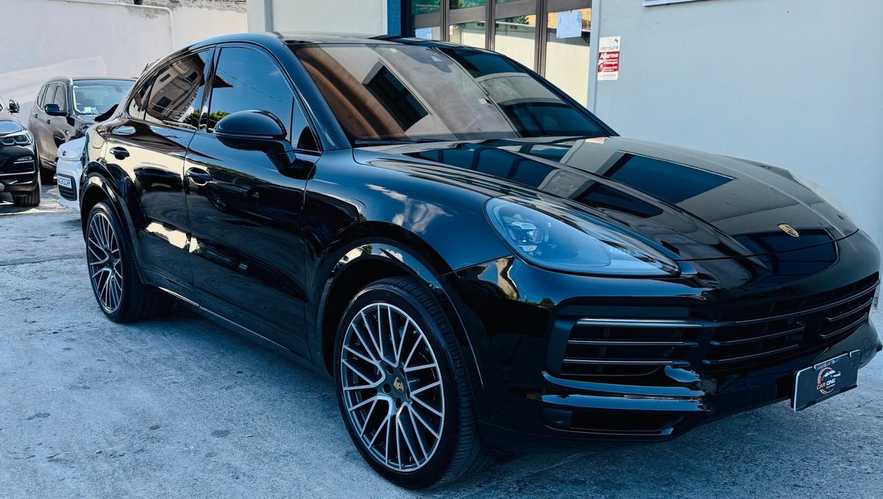Porsche Cayenne Coupé 3.0 V6 Platinum Edition