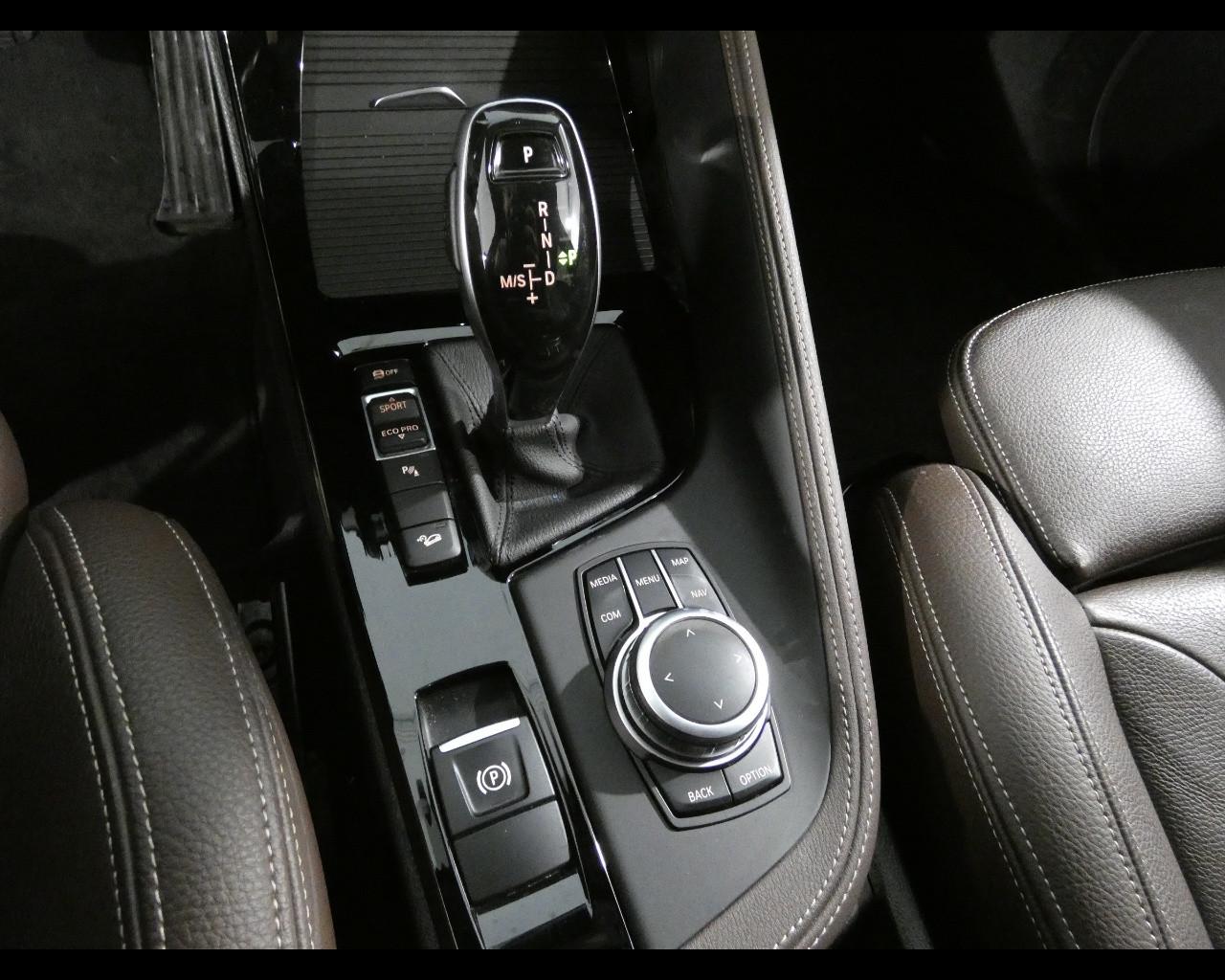 BMW X1 (F48) - X1 xDrive18d Msport