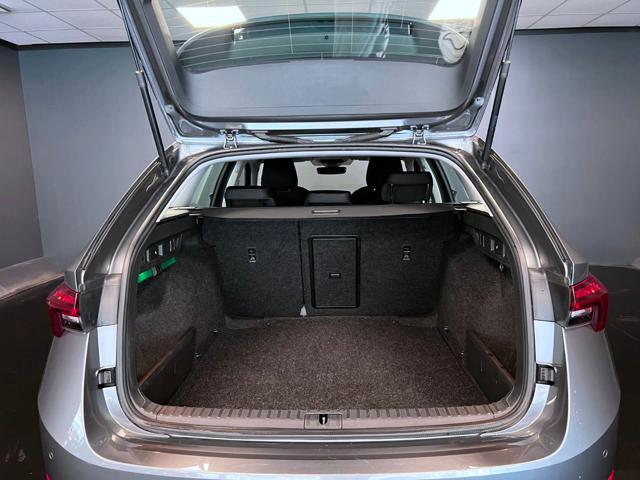 SKODA Octavia 2.0 TDI EVO SCR Wagon Executive