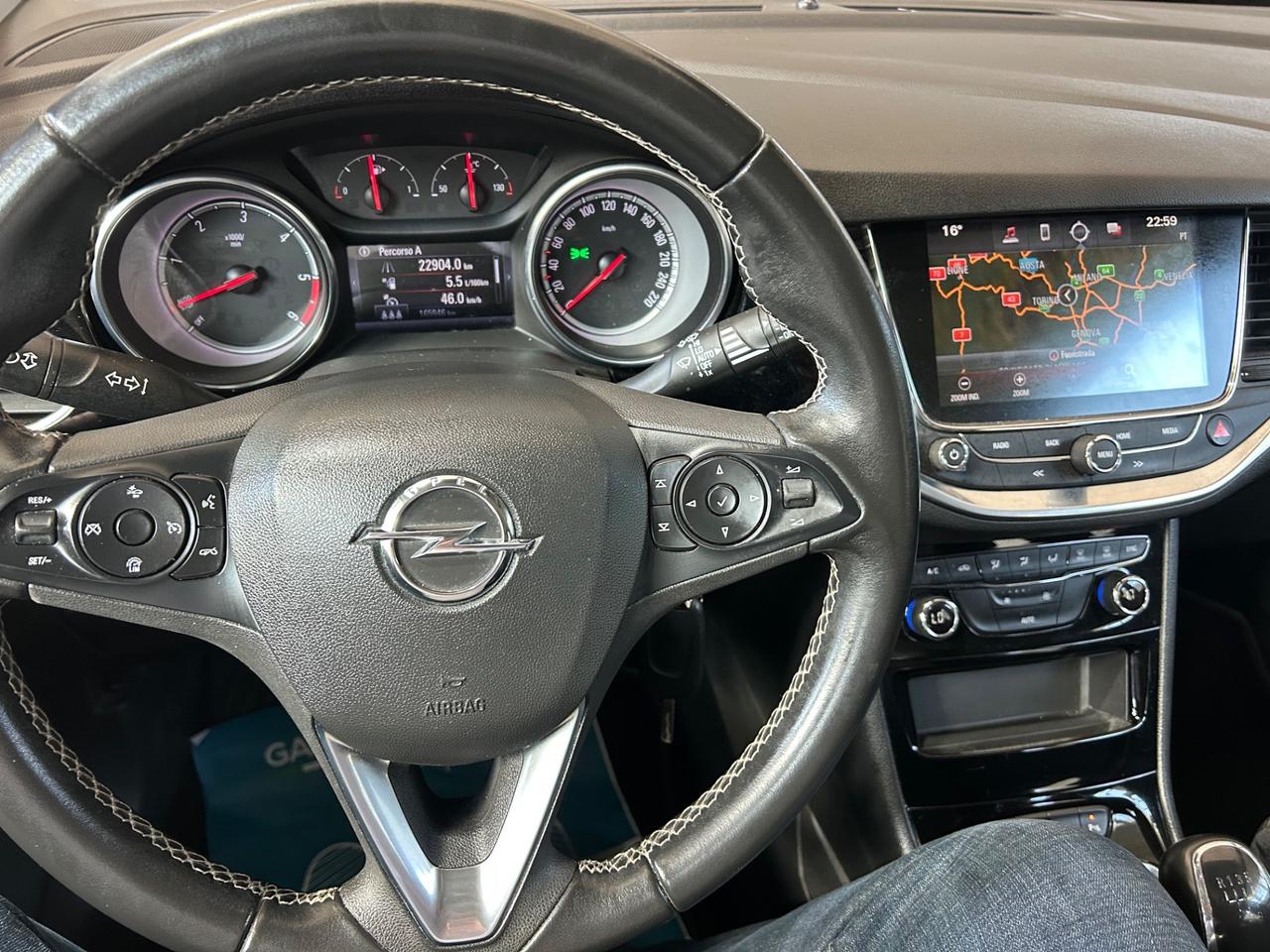 Opel Astra 1.6 CDTi 136CV aut. Sports Tourer Innovation