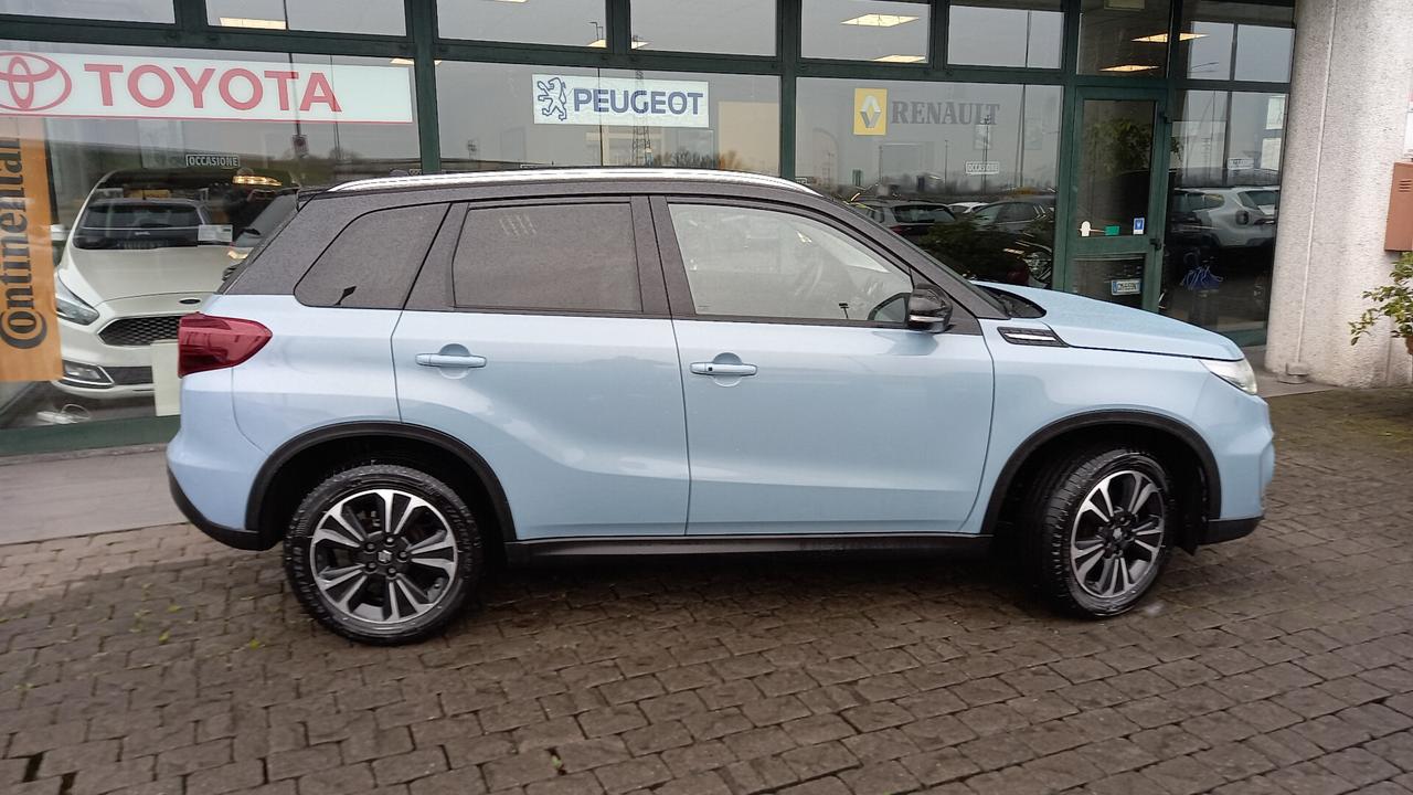 Suzuki Vitara 1.4 Hybrid Top