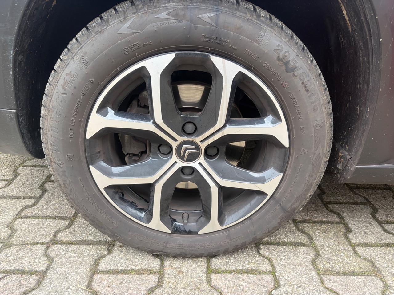 C3 Aircross 1.2 BENZINA SHINE 2022 50MILA KM INCIDENTATA