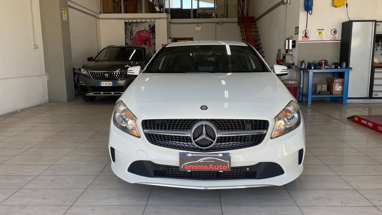 Mercedes-benz A 180 d Premium