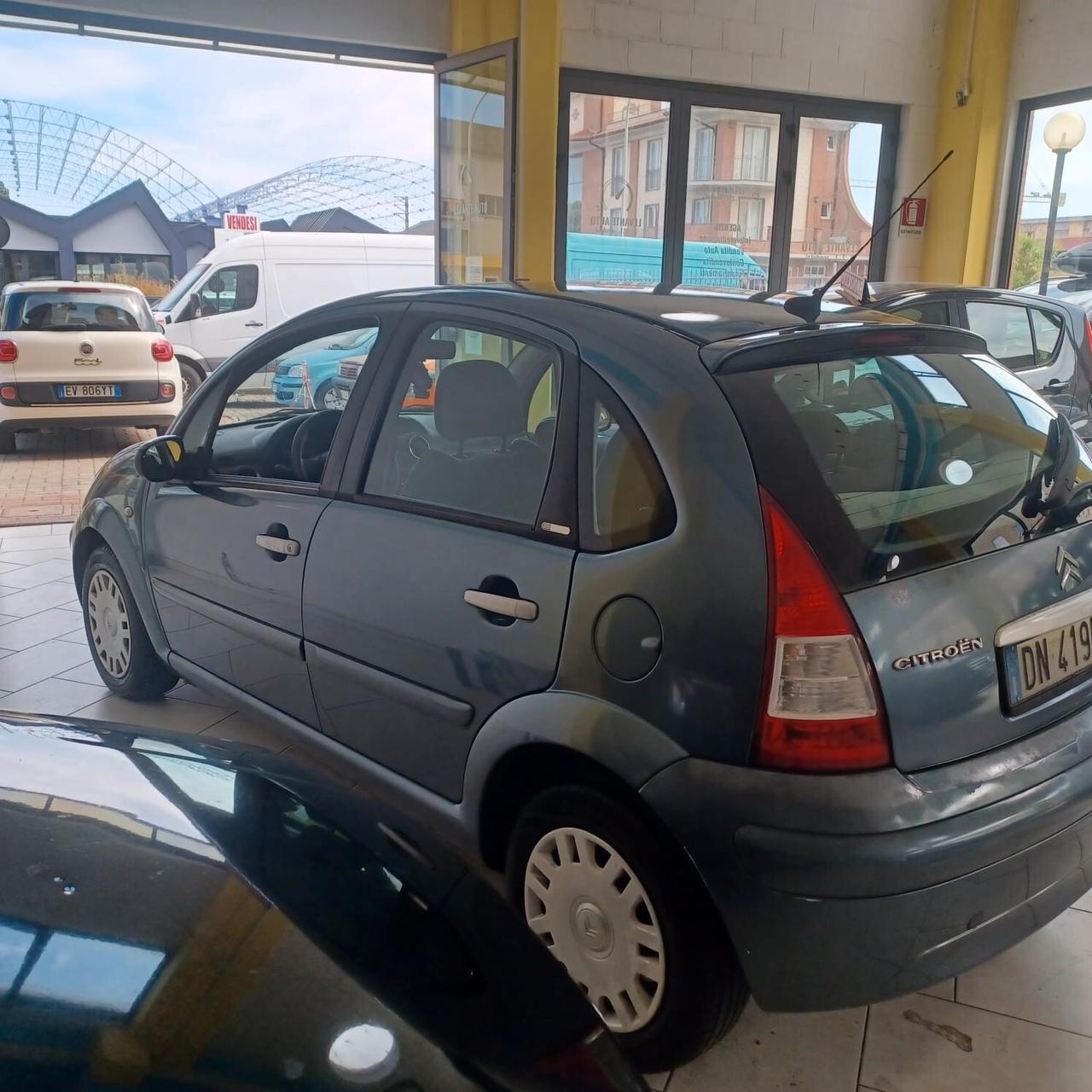 116.478 KM SOLTANTO C3 1.1 PER NEOPATENTATI