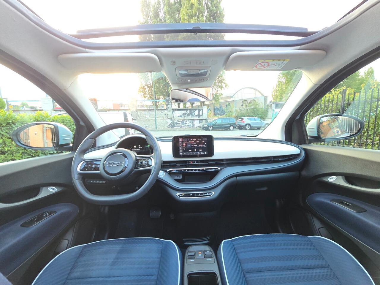 FIAT 500e Cabrio Passion 42 kWh