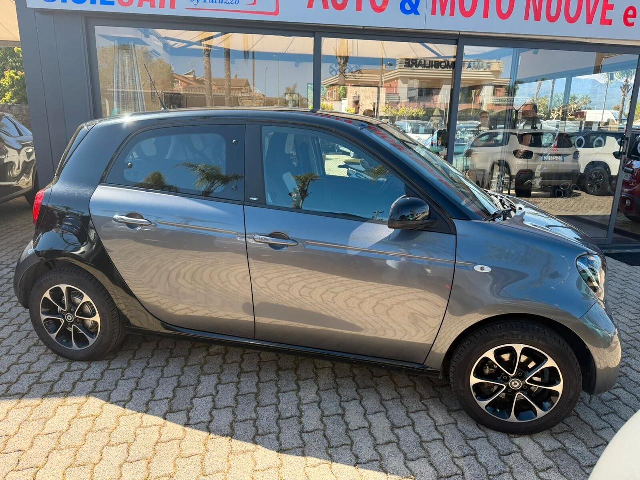Smart ForFour 60 1.0 Black Passion