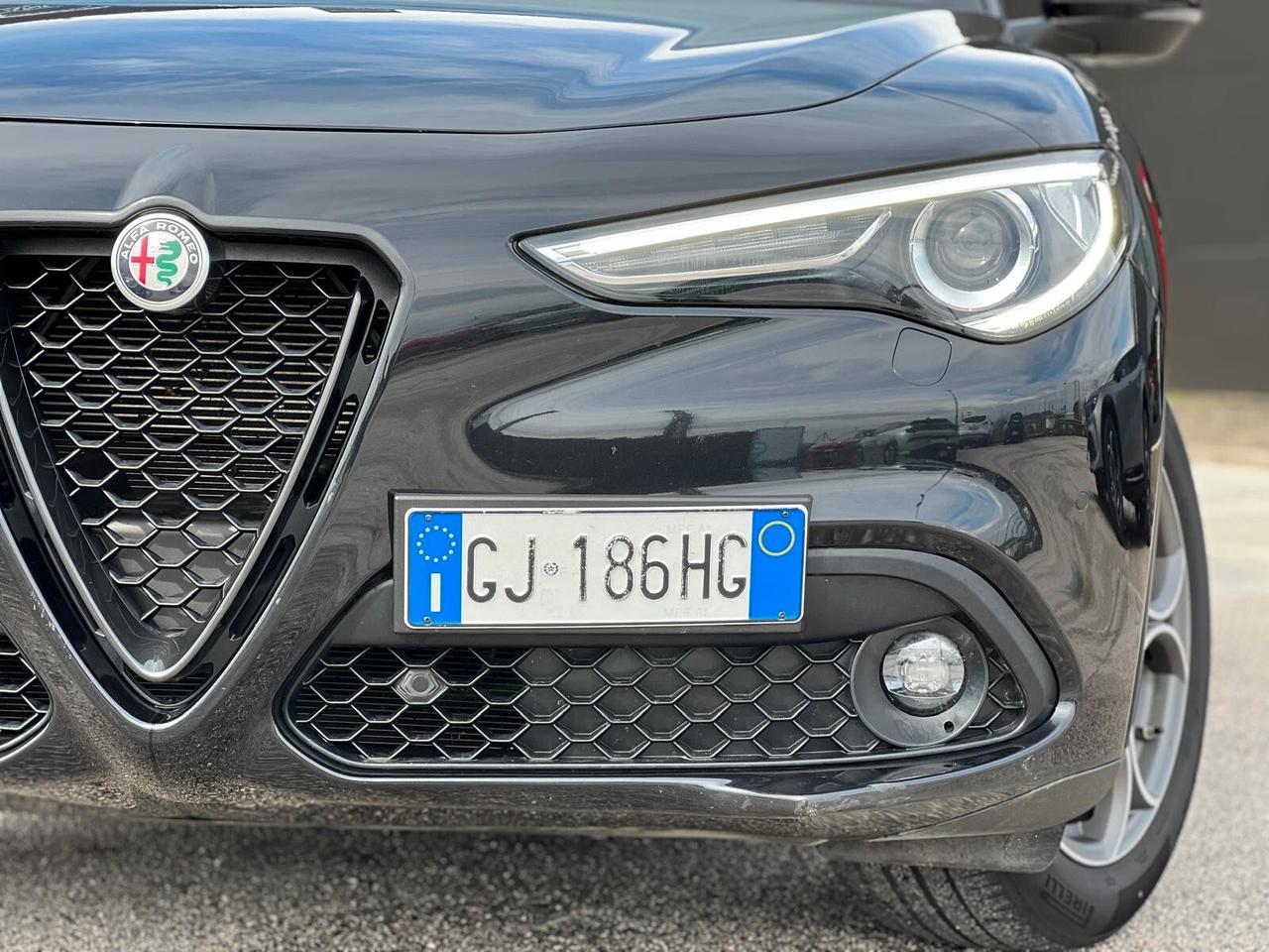 Alfa Romeo Stelvio 2.2 Turbodiesel 160 CV AT8 RWD Super Business N1