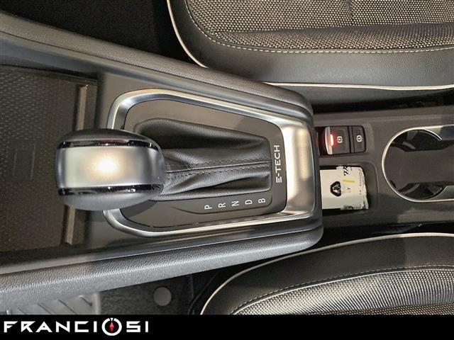 RENAULT Captur 1.6 E TECH Hybrid Intens Auto