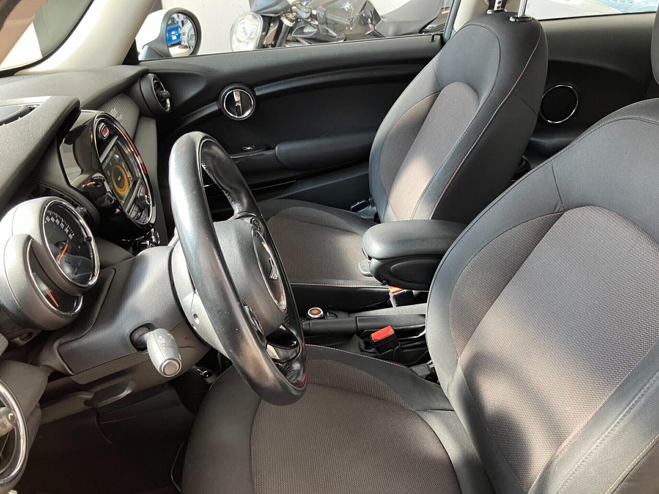 Mini 1.5 Cooper AUTOMATICA, da 250€/mese