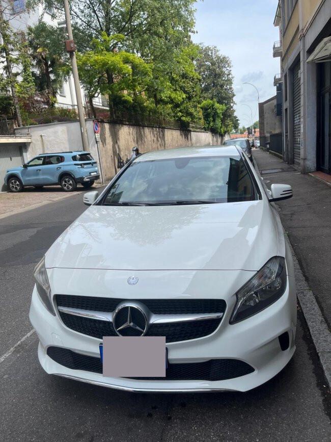 MERCEDES-BENZ A 180 SPORT - BENZINA - PREZZO NON VINCOLATO DA FINANZIAMENTO
