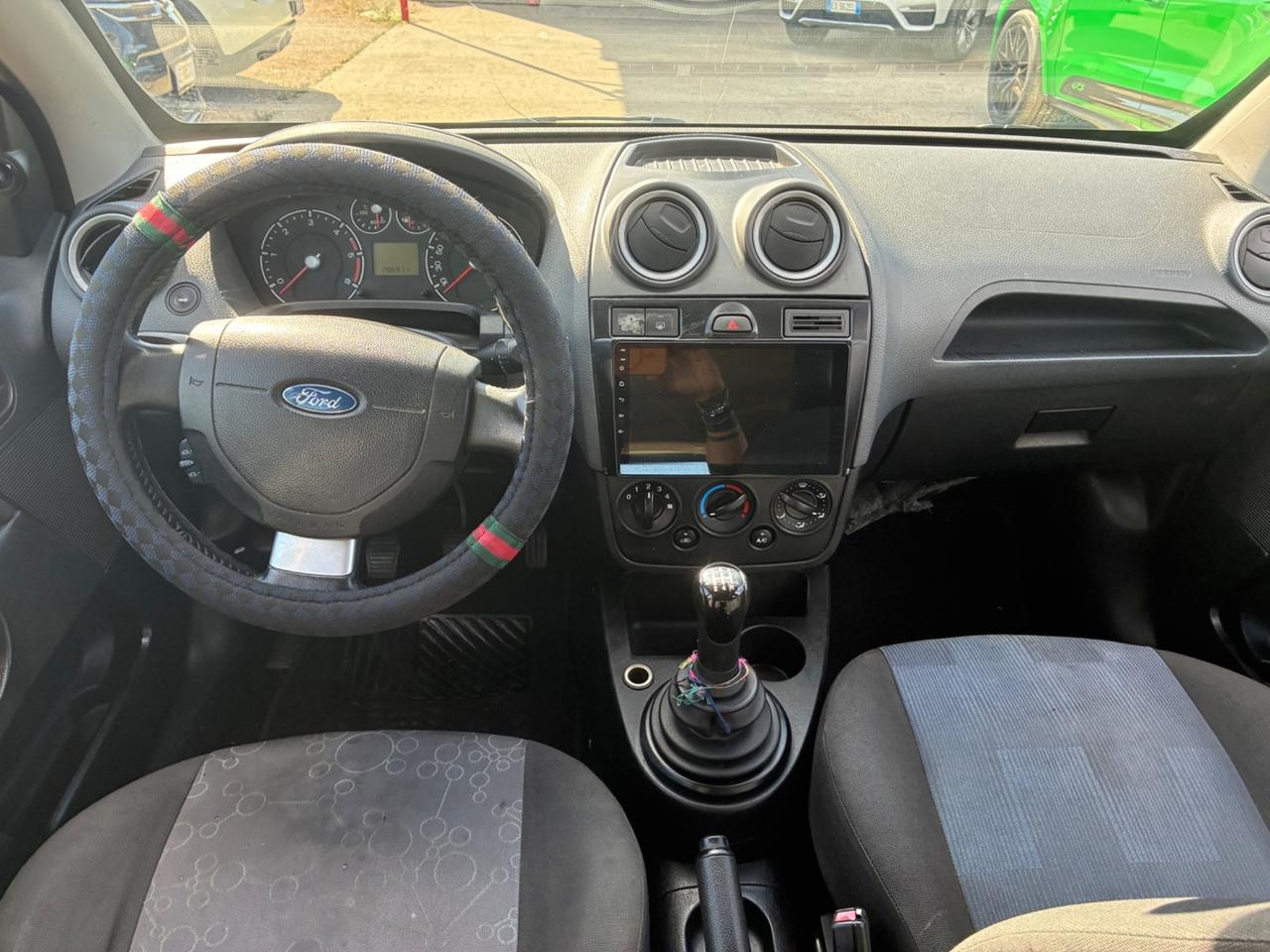 Ford Fiesta 1.4 TDCi 5p. Ghia