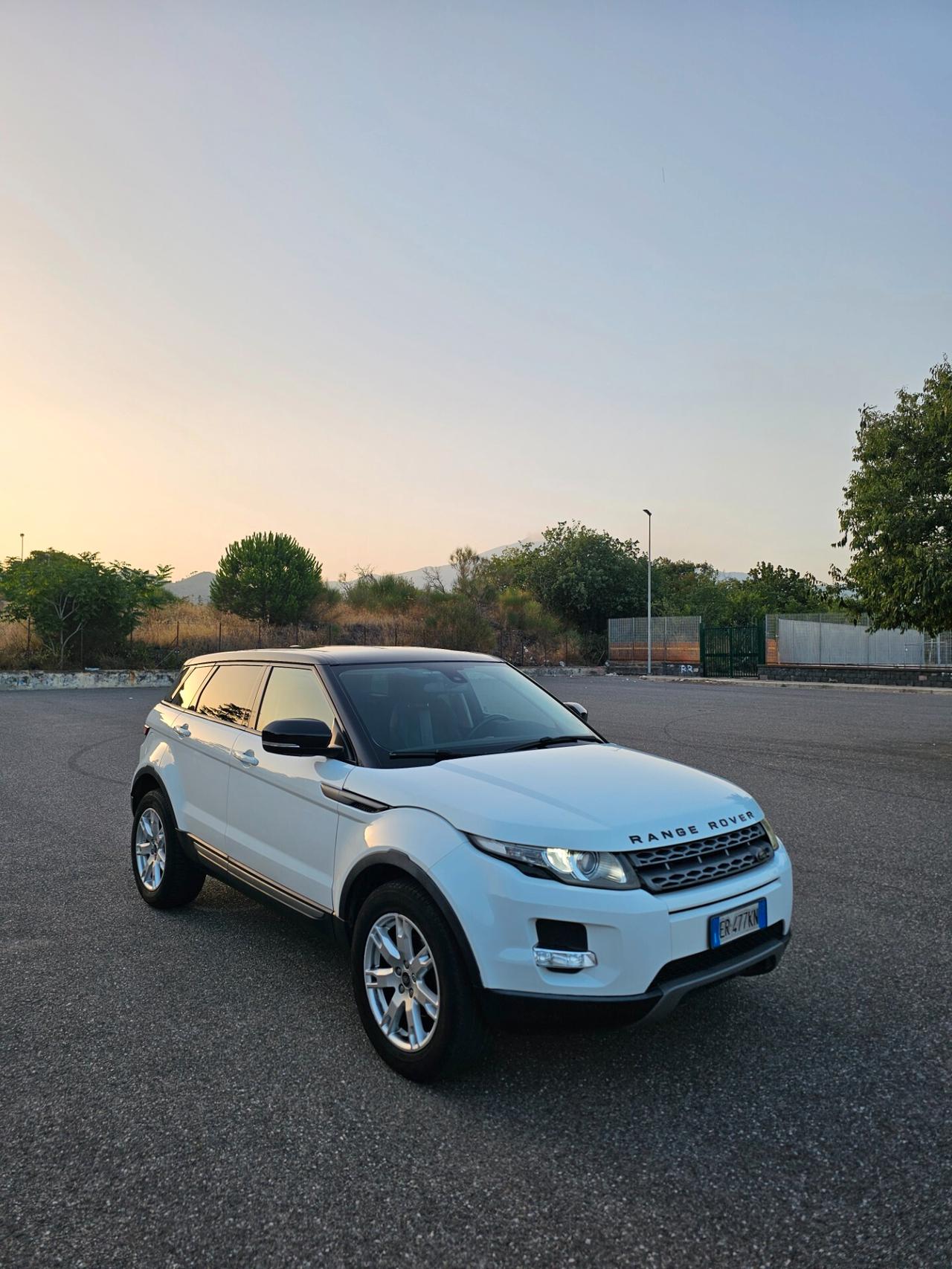 Land Rover Range Evoque 2.2 TD4 150cv 5p.
