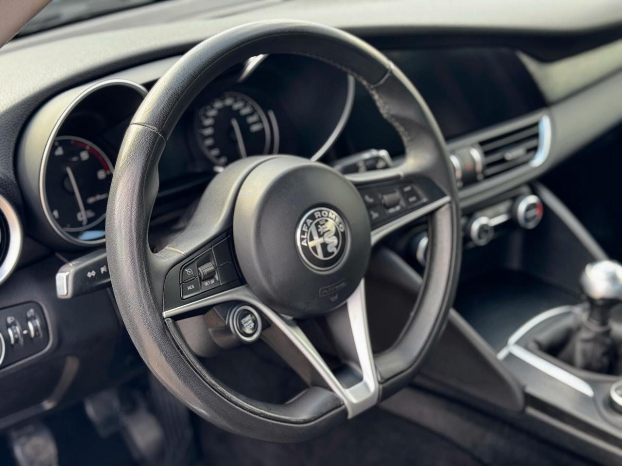 Alfa Romeo Giulia 2.2 Turbodiesel 180 CV Super