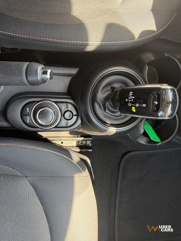 MINI Cooper 1.5 Cooper Business aut