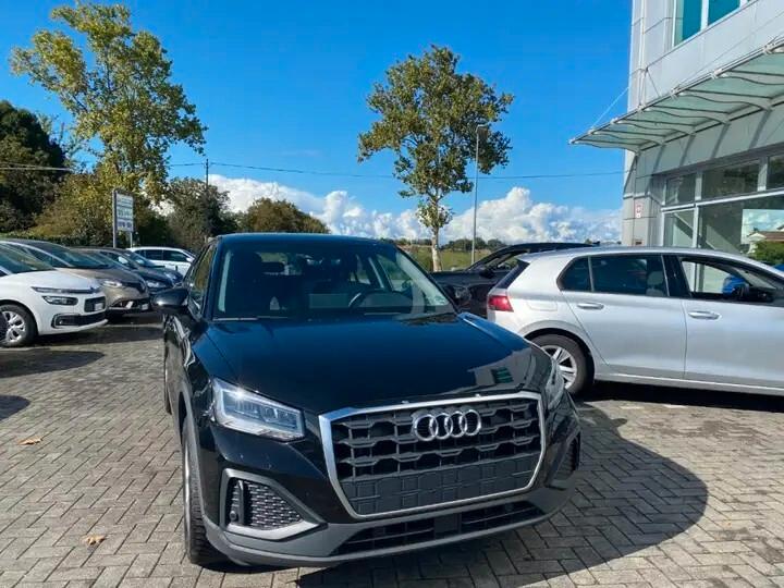 Audi Q2 30 TFSI Business