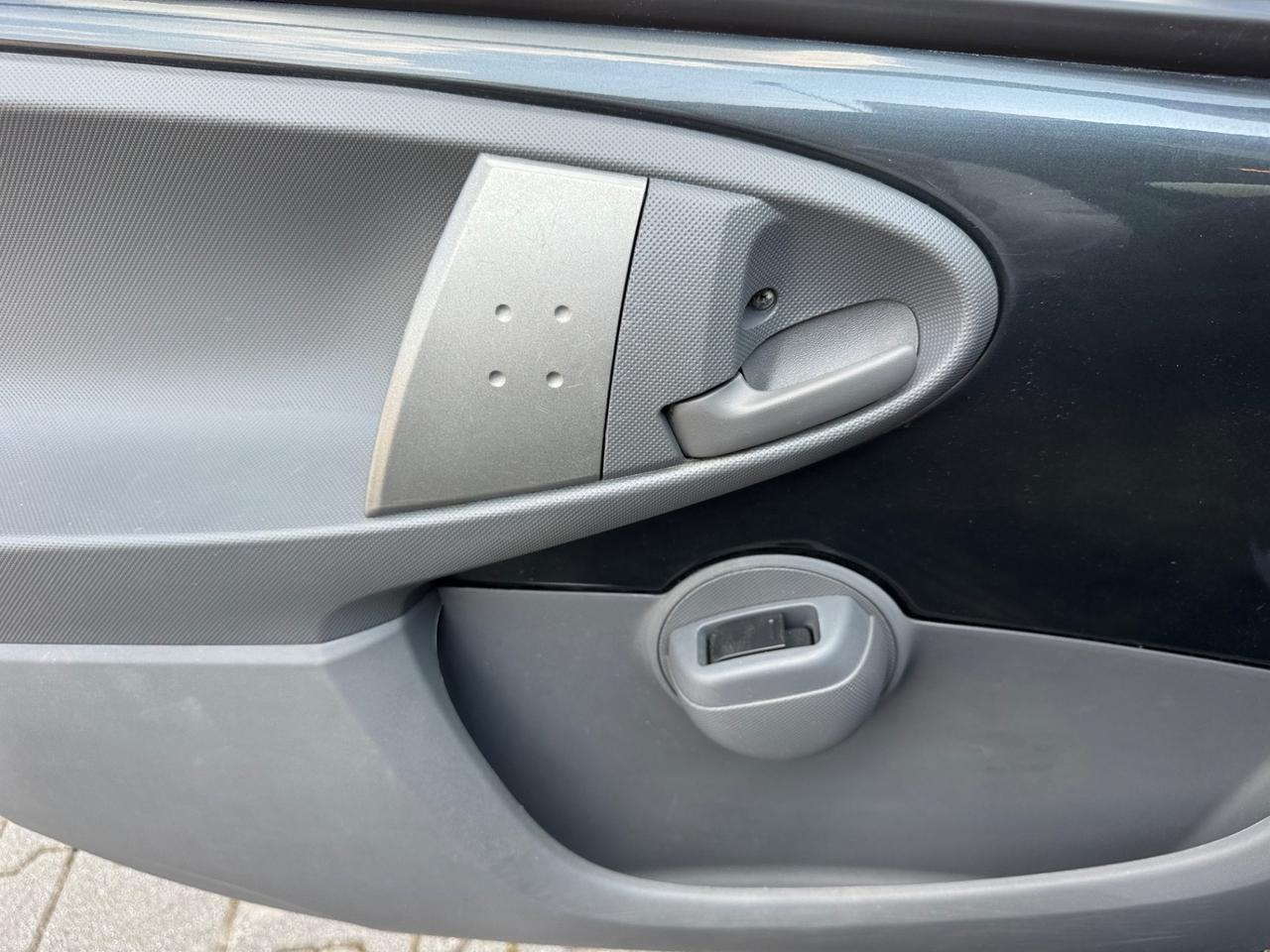 Citroen C1 1.0 5 porte neopatentati 73000km